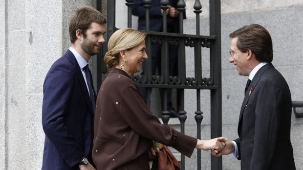 Boda Almeida, infanta Cristina, Teresa Urquijo