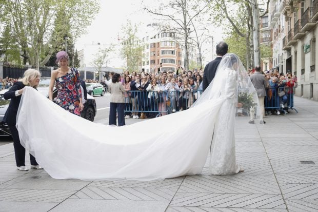 Teresa Urquijo, boda Mart&iacute;nez-Almeida