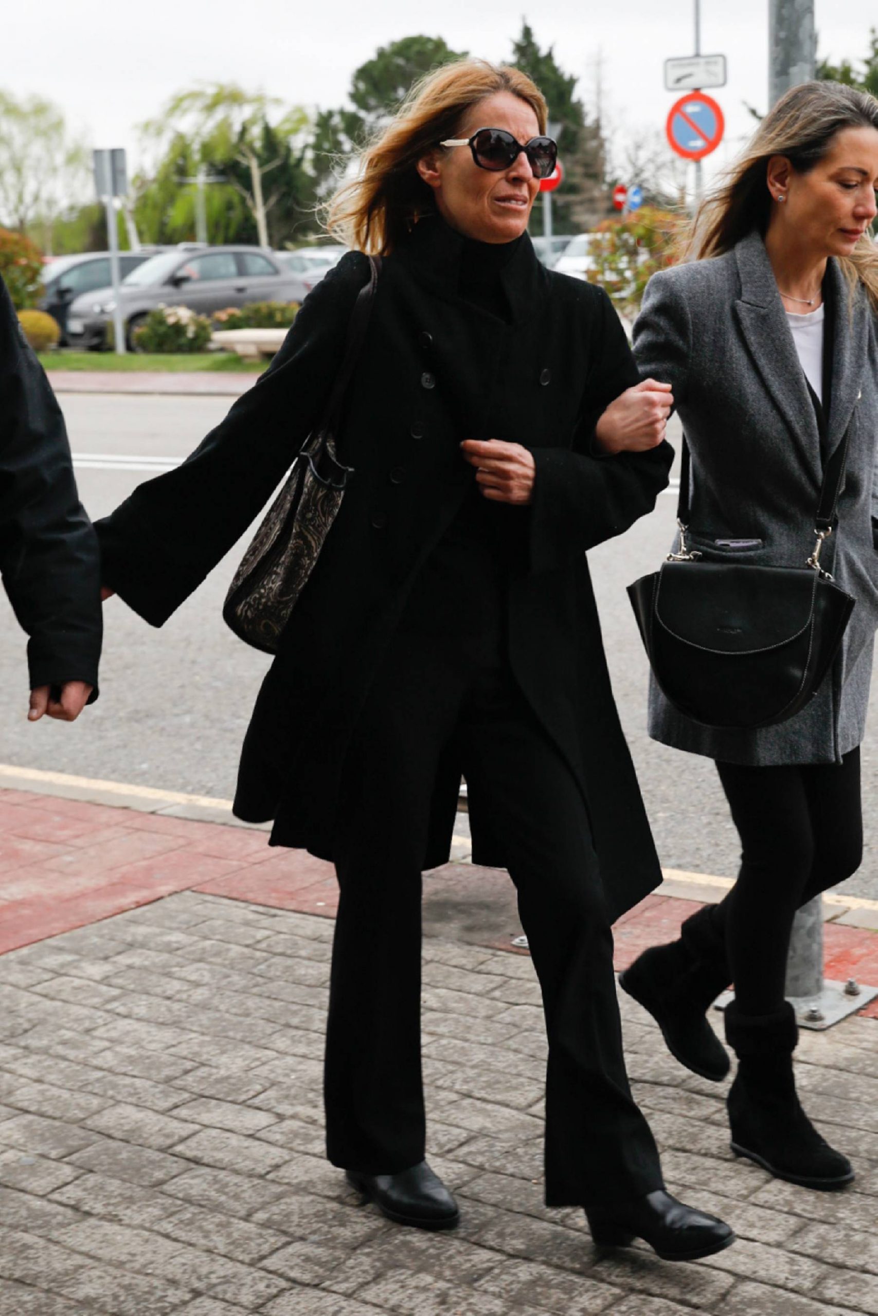 M&oacute;nica Mart&iacute;n Luque, funeral Fernando G&oacute;mez-Acebo