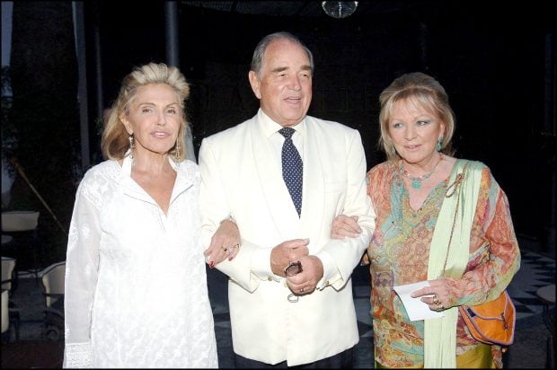Teñu Hohenloe y Beatriz de Orleans con el Conde Rudi
