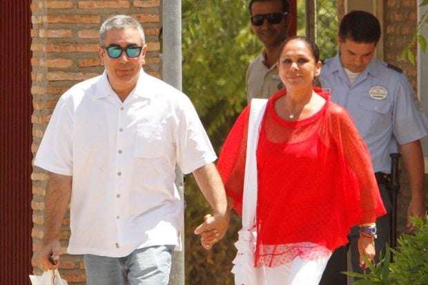 Juli&aacute;n Mu&ntilde;oz muere, Isabel Pantoja c&aacute;rcel, Isabel Pantoja prisi&oacute;n, Isabel Pantoja detenida