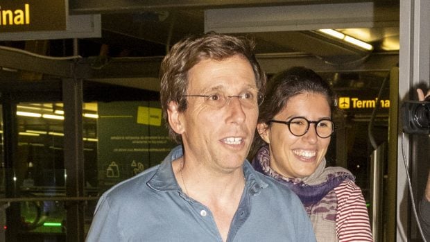 Jos&eacute; Luis Mart&iacute;nez-Almeida, luna de miel Jos&eacute; Luis Mart&iacute;nez-Almeida,