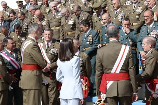 Reina Letizia, compañeros felipe Reina Letizia, Reina Letizia aniversario jura bandera,