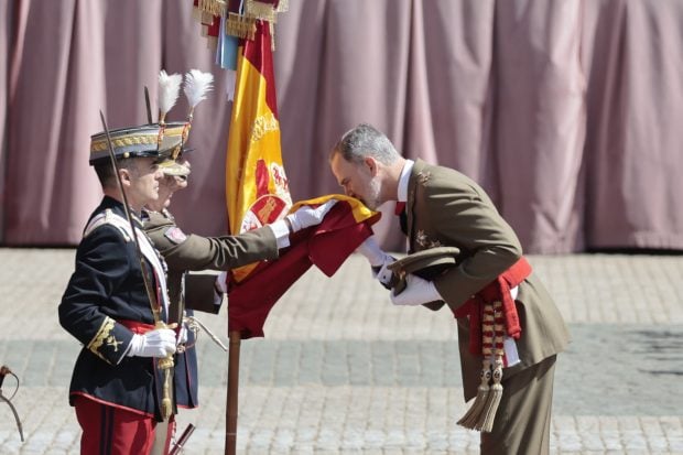 Rey Felipe jura bandera, acto Rey Felipe jura bandera, aniversario Rey Felipe jura bandera, 