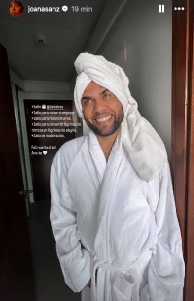 Dani Alves, Joana Sanz