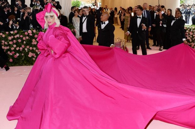 gala met, blake lively, rihanna, kim kardashian, looks gala met, met gala, lady gaga
