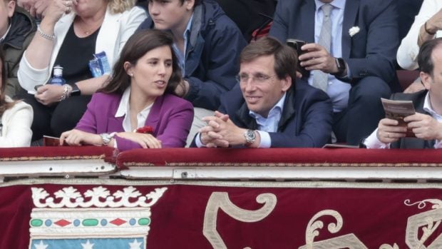 Teresa Urquijo y Jos&eacute; Luis Mart&iacute;nez-Almeida