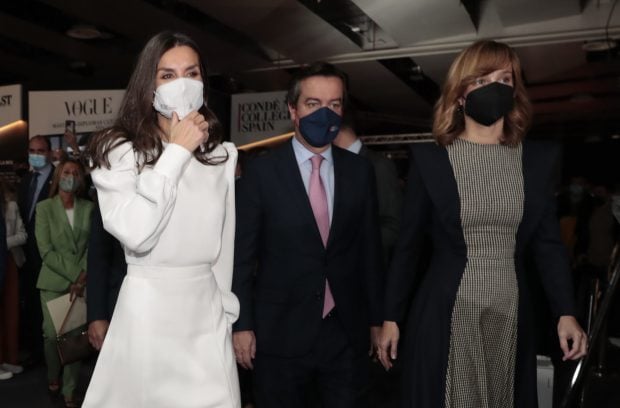 Reina Letizia, moda Reina Letizia, Reina Letizia trajes exclusivos, 