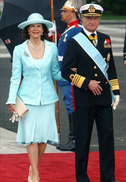 aniversario de bodas reyes, felipe y letizia, boda felipe y letiza, mejores vestidas felipe y letizia