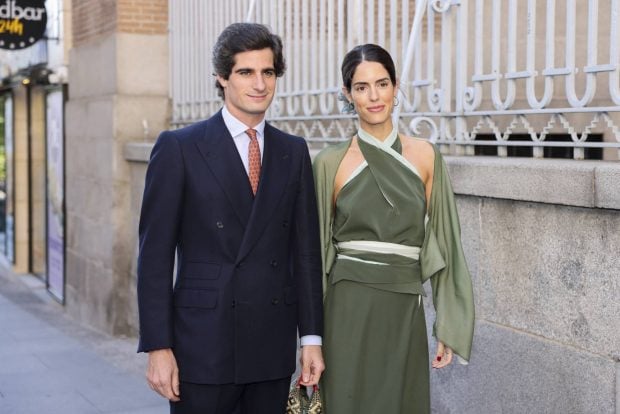 Carlos Fitz-James y Belén Corsini bautizo hijo