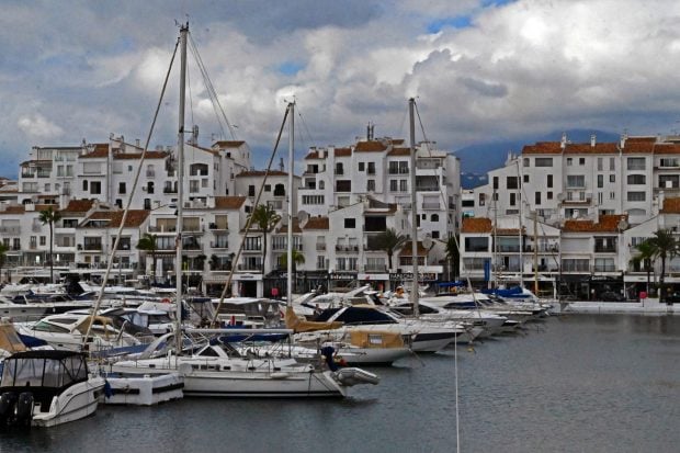 Imagen de Puerto Banús, dinero puerto banus,