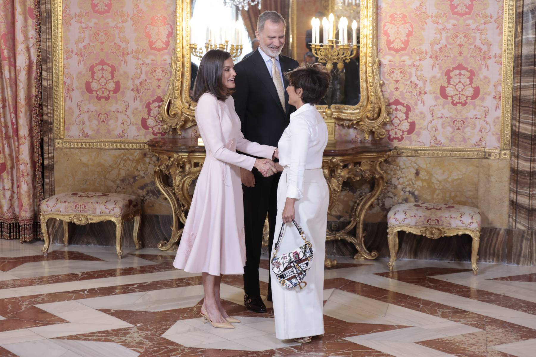Sonsoles &Oacute;nega, Reina Letizia, Sonsoles y Letizia