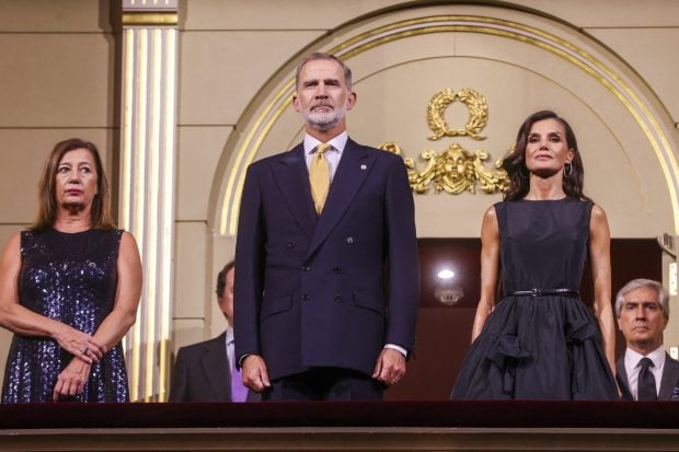 Reyes de España, teatro real,