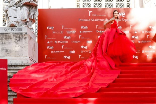 Eduardo Navarrete, Academia de la Moda espa&ntilde;ola, alfombra roja premios moda, vestidos premios moda espa&ntilde;ola