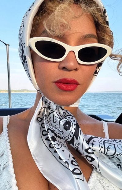 Beyonc&eacute;, Charo Ruiz