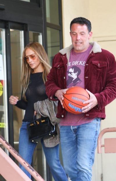 Ben Affleck maletas, Ben Affleck, Jennifer L&oacute;pez, Ben Affleck mansi&oacute;n, Jennifer L&oacute;pez divorcio