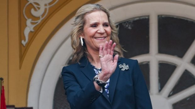 la infanta Elena, sissi emperatriz, infanta elena vacaciones