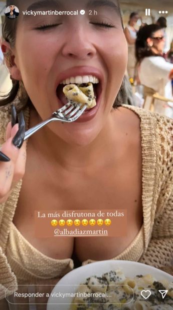 Alba D&iacute;az disfruta de un exclusivo plato de pasta con caviar en Ibiza: lujo y sabor en Casa Jondal. (Foto: Redes Sociales)