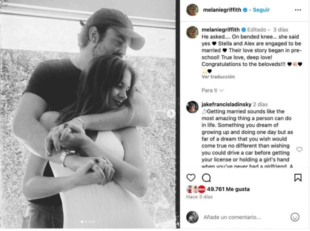 Melanie Griffith expres&oacute; su entusiasmo y alegr&iacute;a tras el anuncio del compromiso de su hija en redes sociales.