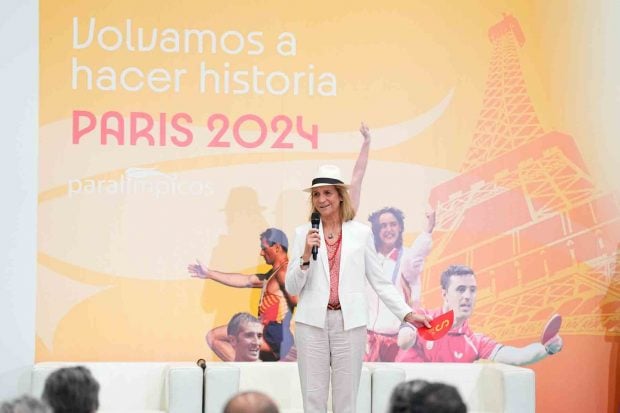 Letizia, Infanta Elena
