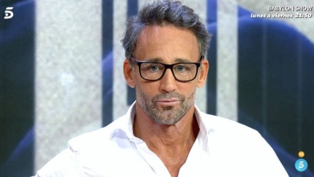Álvaro Muñoz Escassi, Hiba Abouk, María José Suárez