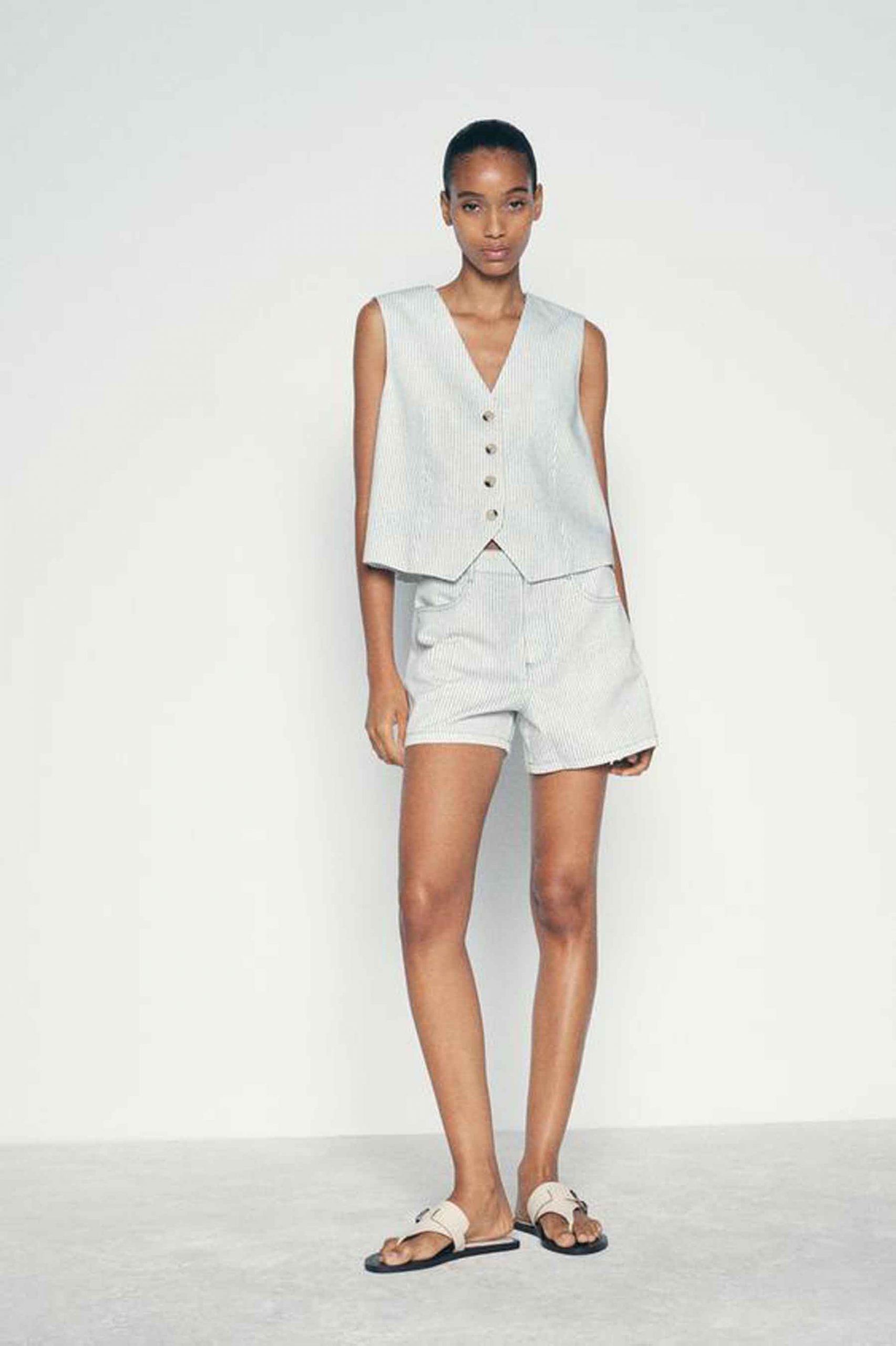 look chaleco Zara