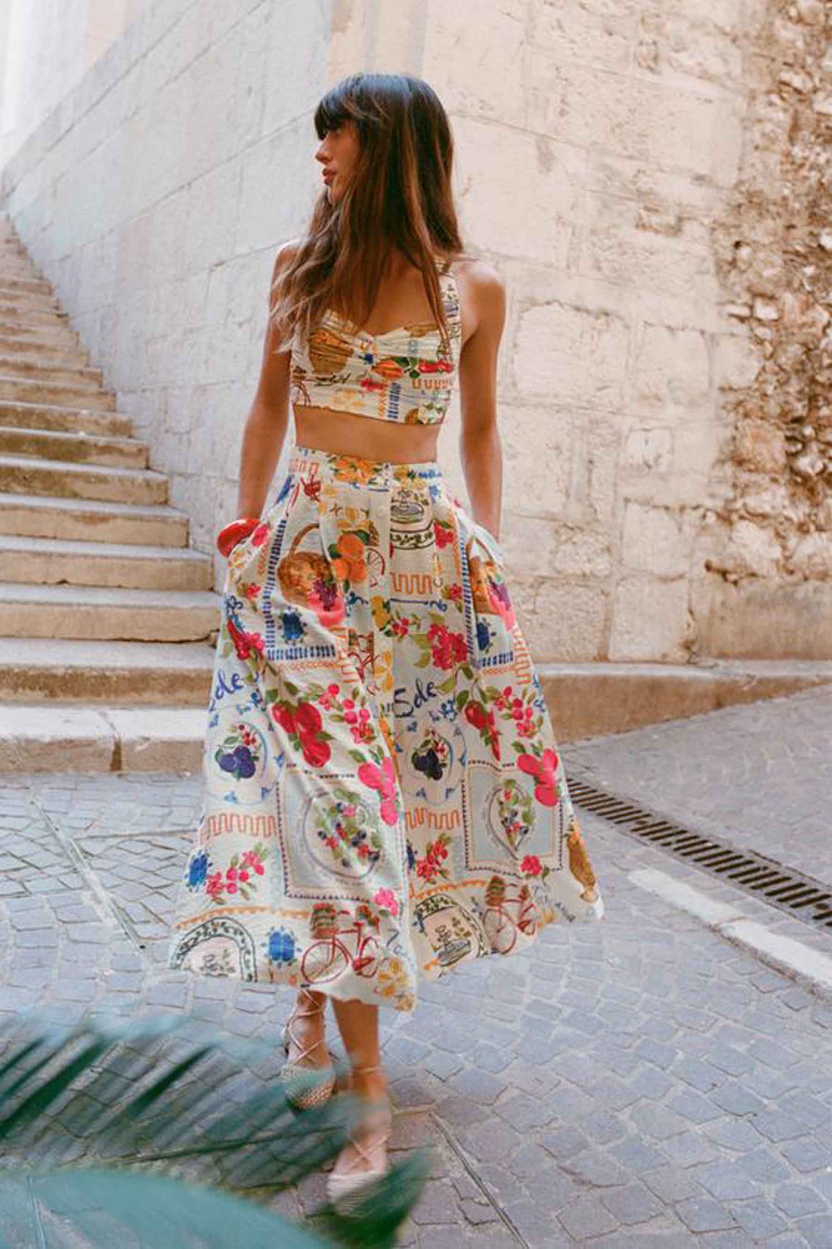 Look de Zara compuesto de top y falda a juego. (Foto: Zara)