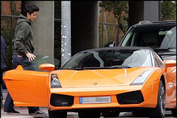 Karim Benzema, Lamborghini, famosos lamborghini, pedro s&aacute;nchez lamborghini