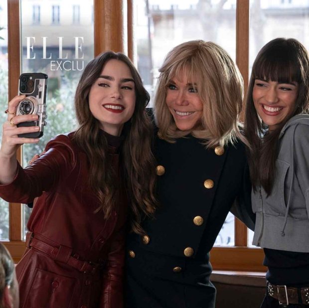 Brigitte Macron en Emily en Par&iacute;s