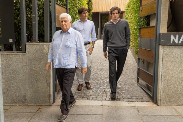 Carlos Mart&iacute;nez de Irujo, duque de alba, cumplea&ntilde;os duque de alba
