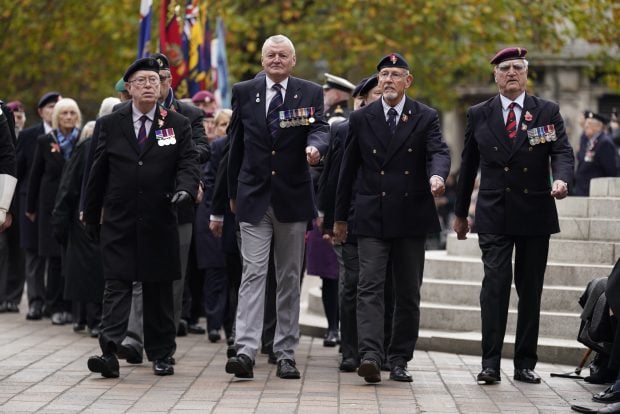 Desfile del D&iacute;a del Recuerdo. (Foto: Gtres)