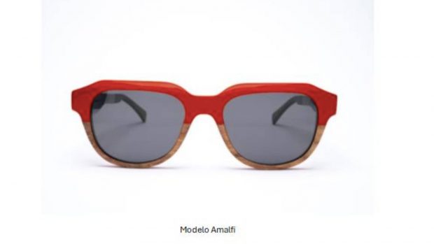Isabel D&iacute;az Ayuso, modelo gafas Isabel D&iacute;az Ayuso