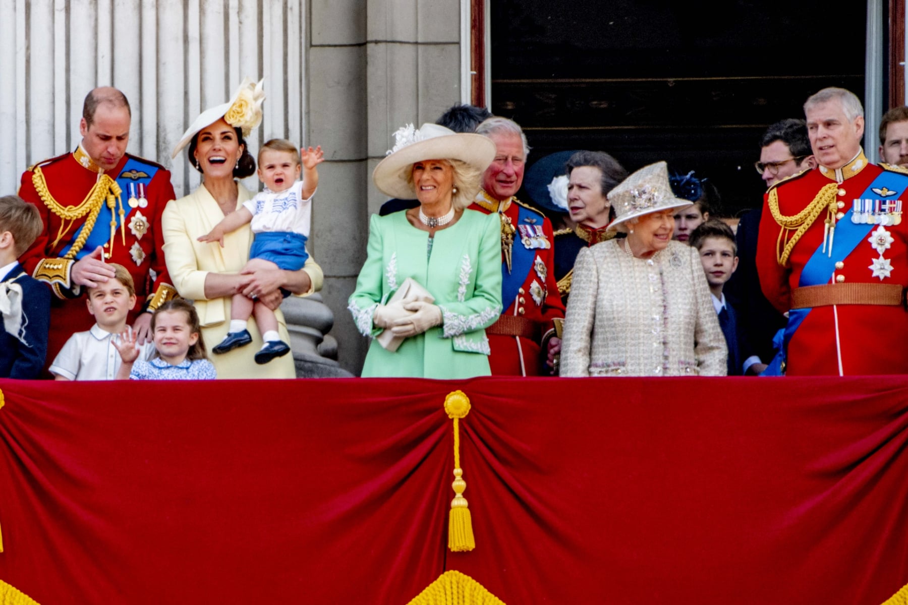 Familia Real brit&aacute;nica. (Foto: Gtres)