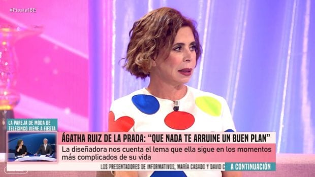 &Aacute;gatha Ruiz de la Prada, Lolita Flores, &Aacute;gatha gitanos