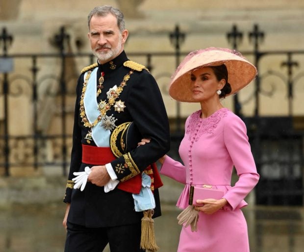 La Reina Letizia en la coronaci&oacute;n de Carlos III