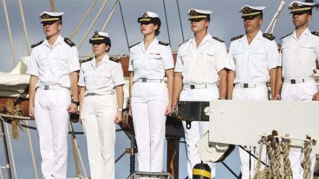 La Princesa Leonor junto al resto de sus compa&ntilde;eros. (Foto: Gtres)