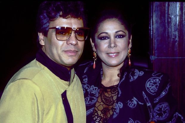 Isabel Pantoja y Juan Gabriel en la d&eacute;cada de los 90. (Foto: Gtres)
