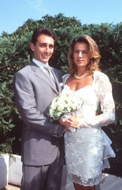 Estefan&iacute;a de M&oacute;naco y Daniel Ducruet el d&iacute;a de su boda. (Foto: Gtres)