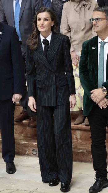 Reina Letizia, corbata