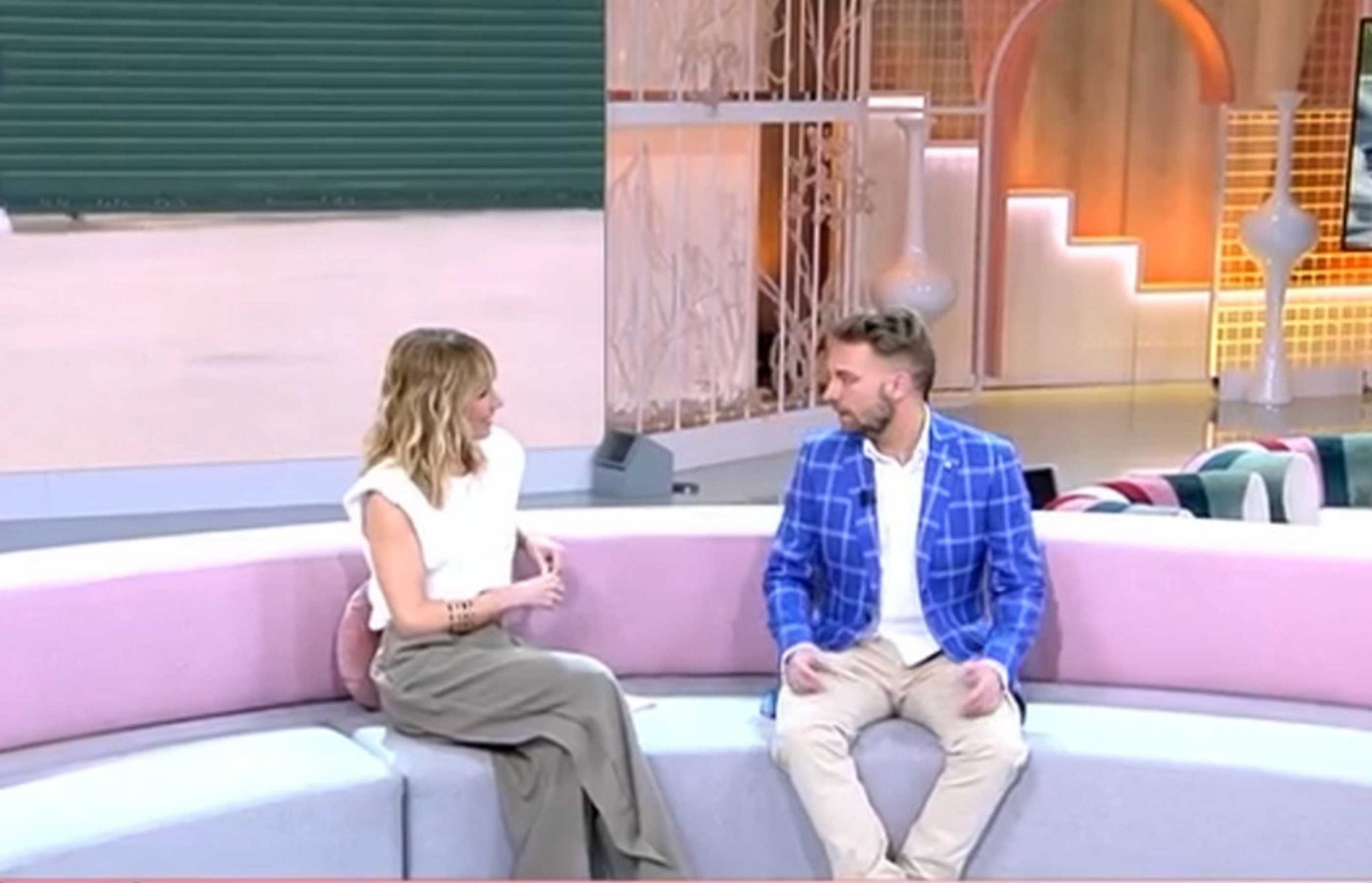 Jos&eacute; Mar&iacute;a Almoguera y Emma Garc&iacute;a en 'Fiesta'. (Foto:Mediaset)