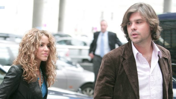 Shakira, Antonio de la R&uacute;a