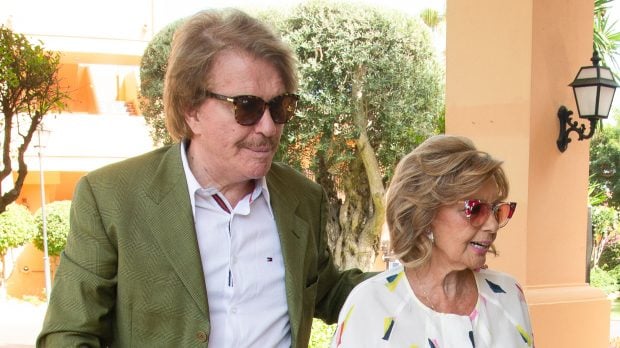 Edmundo Arrocet, Mar&iacute;a Teresa Campos