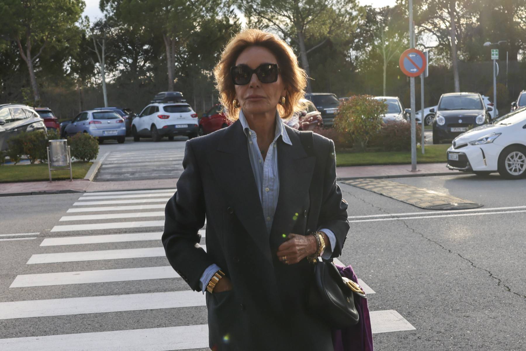 Naty Abascal por las calles de Madrid. (Foto: Gtres)