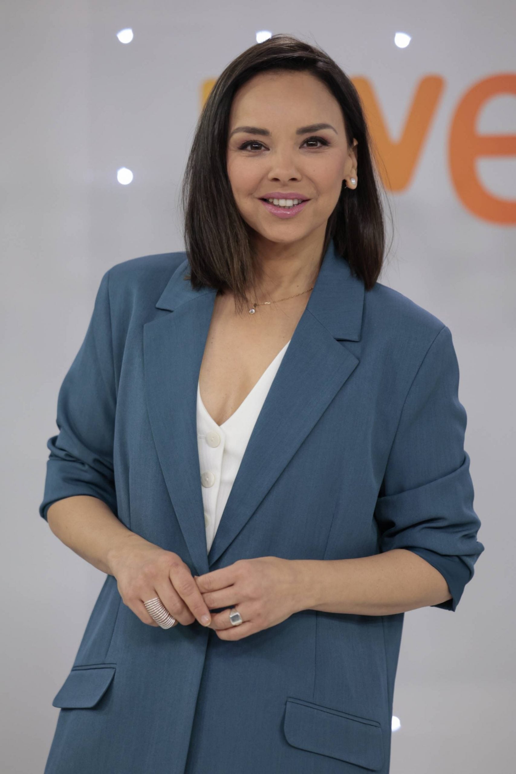 Chenoa en la presentaci&oacute;n de su nuevo programa. (Foto: Gtres)