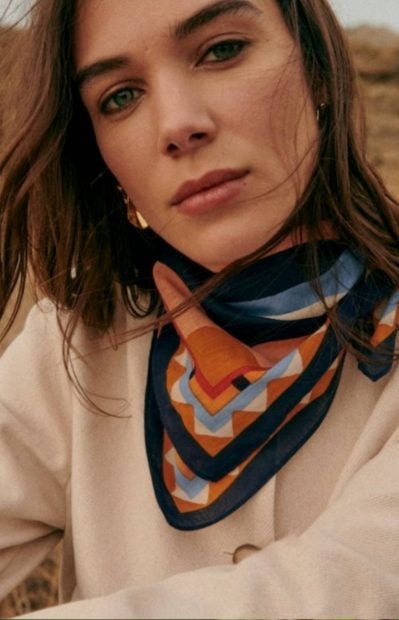 Sezane, pa&ntilde;uelo Sezane