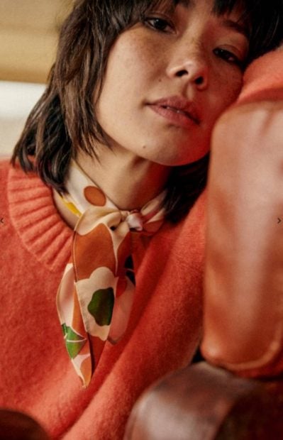 Pa&ntilde;uelo de Sezane. (Foto: Sezane)