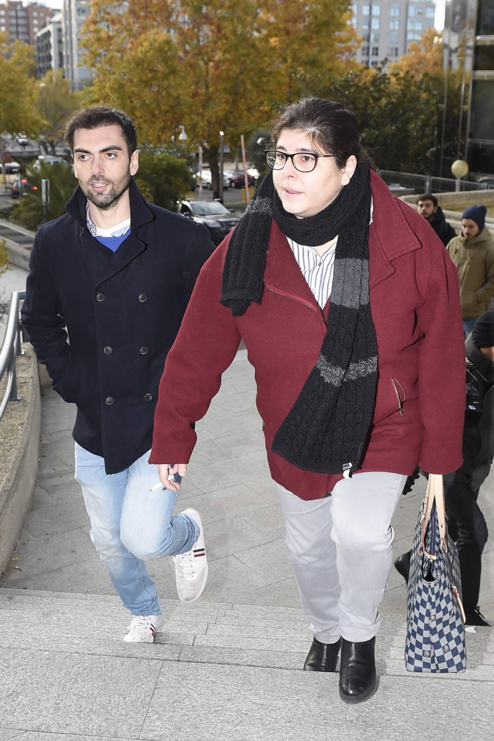 Zeus y Thias Tous a su llegada a un juzgado. (Foto: Gtres)