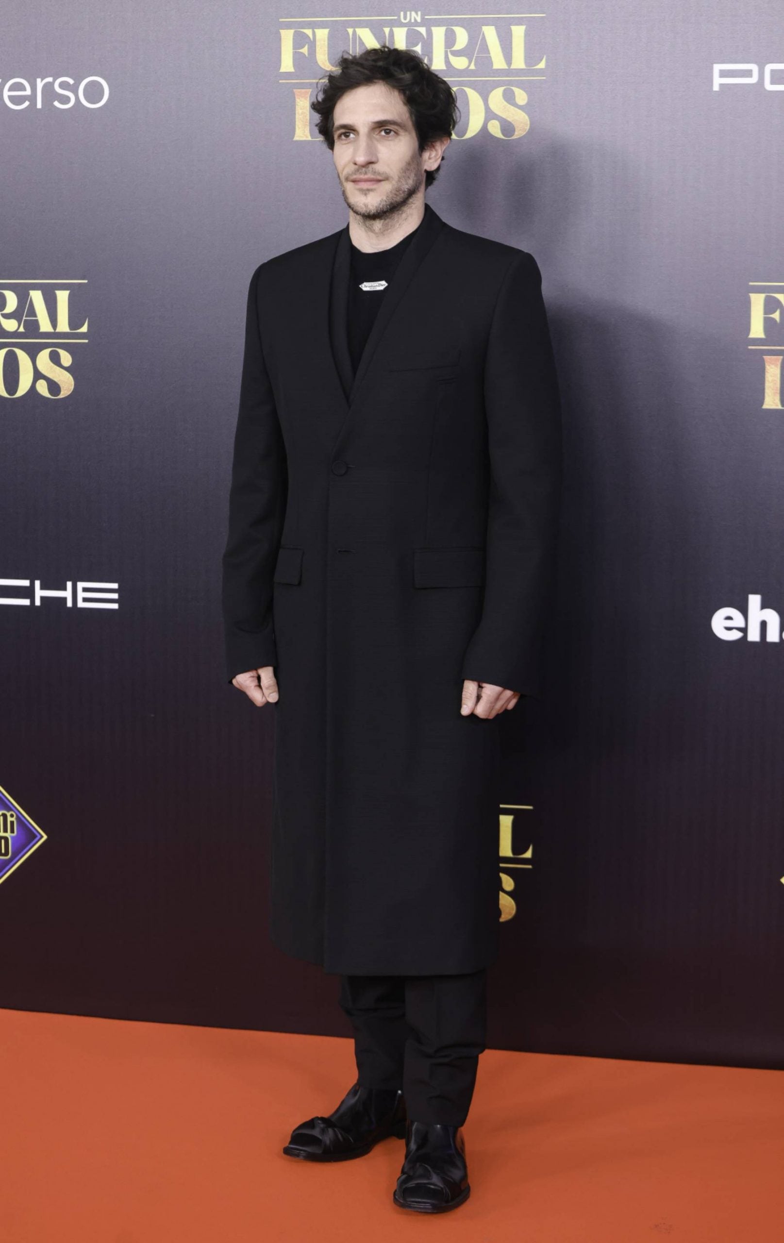 Quim Guti&eacute;rrez en el estreno de &lsquo;Un funeral de locos&rsquo;. (Foto: Gtres)