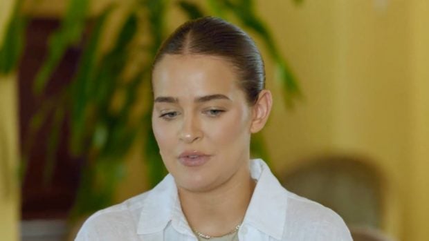 Laura Escanes, Laura Escanes aborto