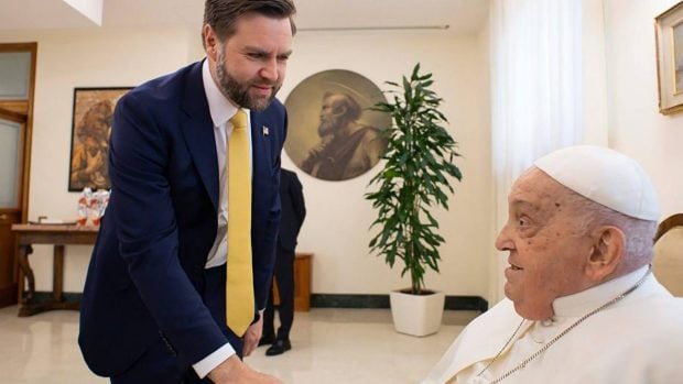 Muere Papa Francisco, Papa Francisco, huevos Kinder papa francisco